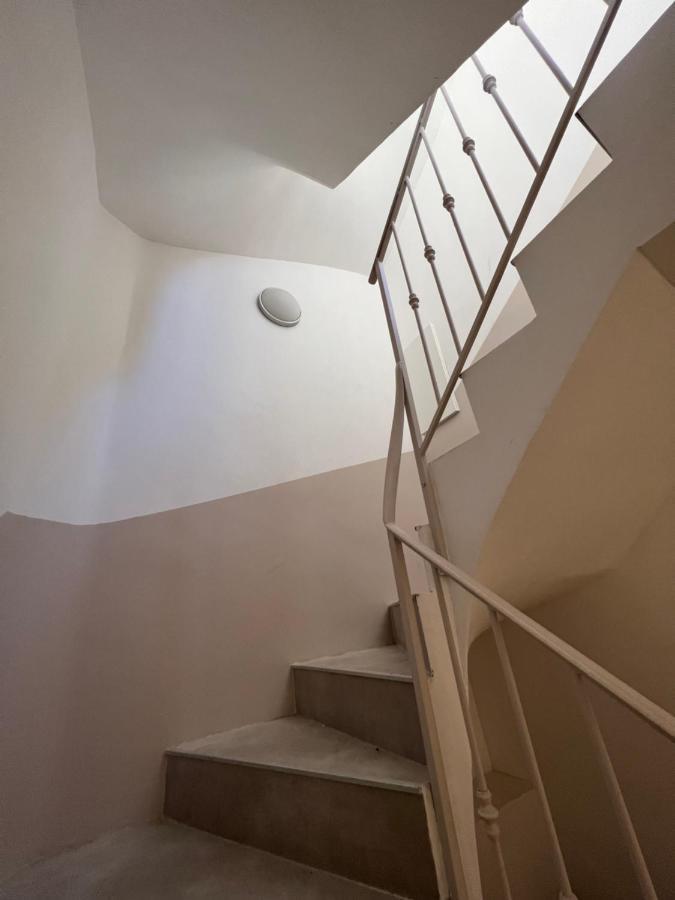 Amazing New Property In The Heart Of The Old Town Of Антиб Экстерьер фото