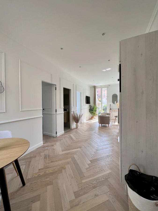 Amazing New Property In The Heart Of The Old Town Of Антиб Экстерьер фото