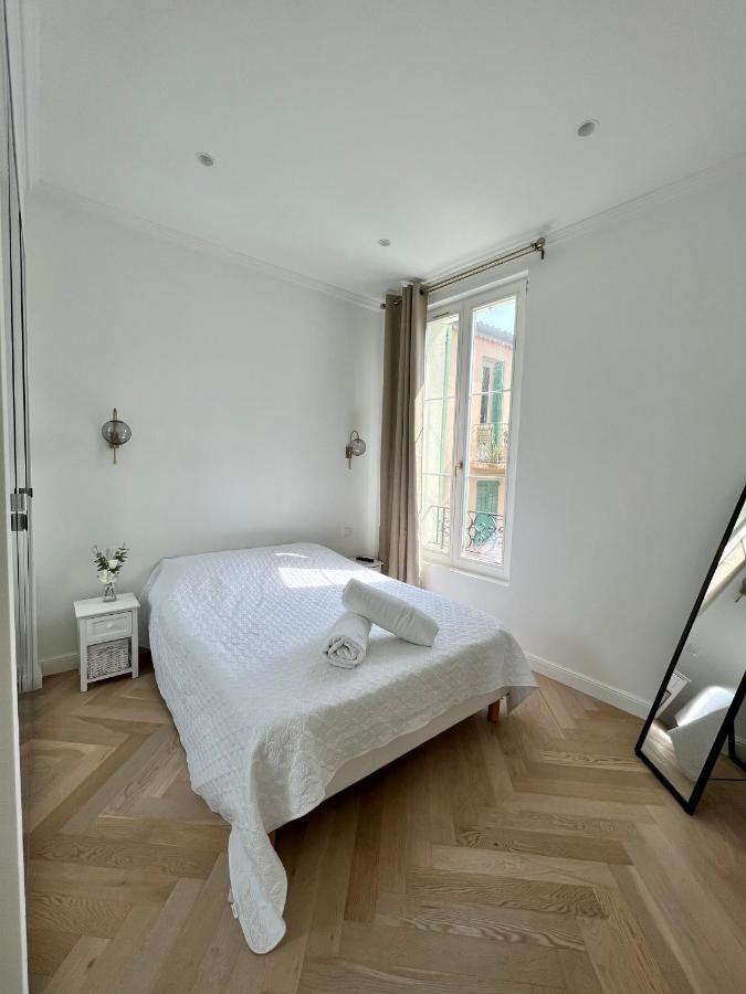 Amazing New Property In The Heart Of The Old Town Of Антиб Экстерьер фото